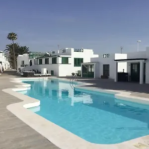 Relax & Pool Next To The , Puerto del Carmen (Lanzarote) Spain